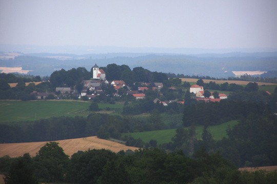 Venkovské mikrosvěty 13.–16. století: panská sídla a kostely